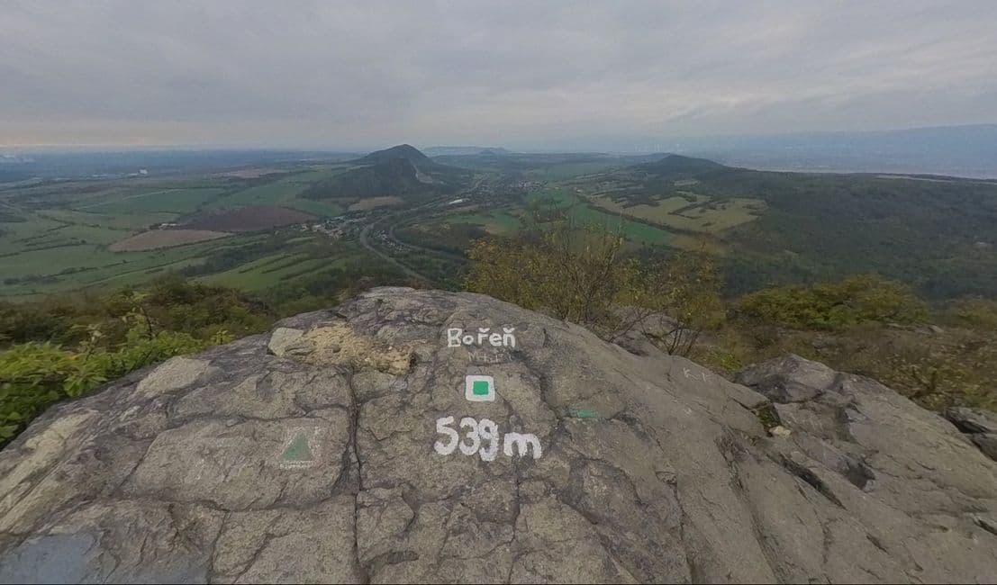 Digitální model zpřístupňuje Bořeň i těm, kteří se na vrchol nedostanou.